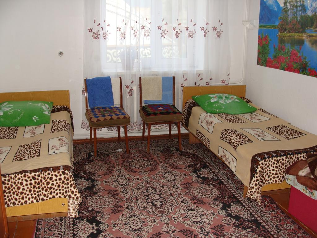 Guest House Nur Kochkor Екстер'єр фото