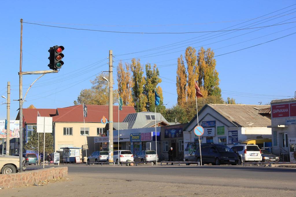 Guest House Nur Kochkor Екстер'єр фото