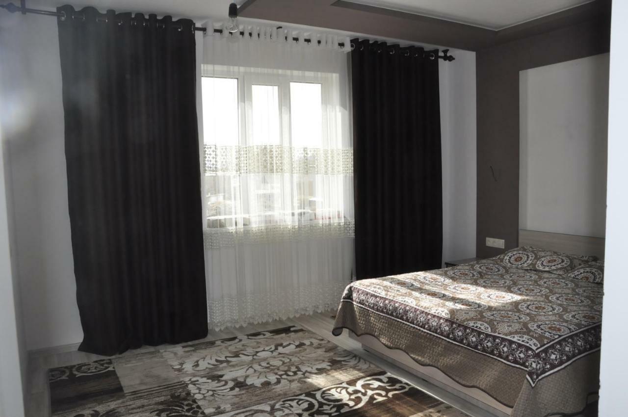 Guest House Nur Kochkor Екстер'єр фото