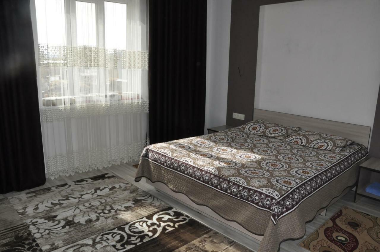 Guest House Nur Kochkor Екстер'єр фото